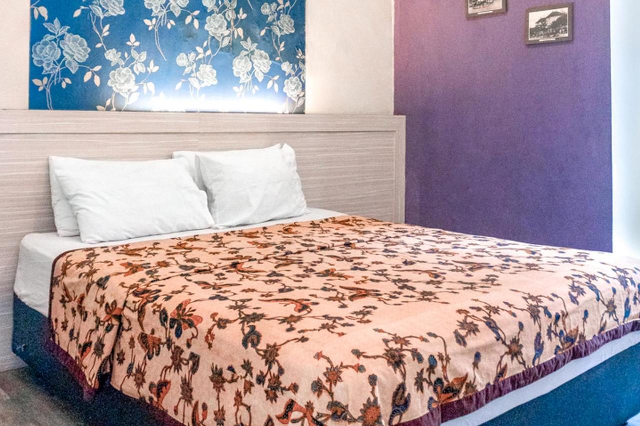 Riche Heritage Hotel Malang Buitenkant foto