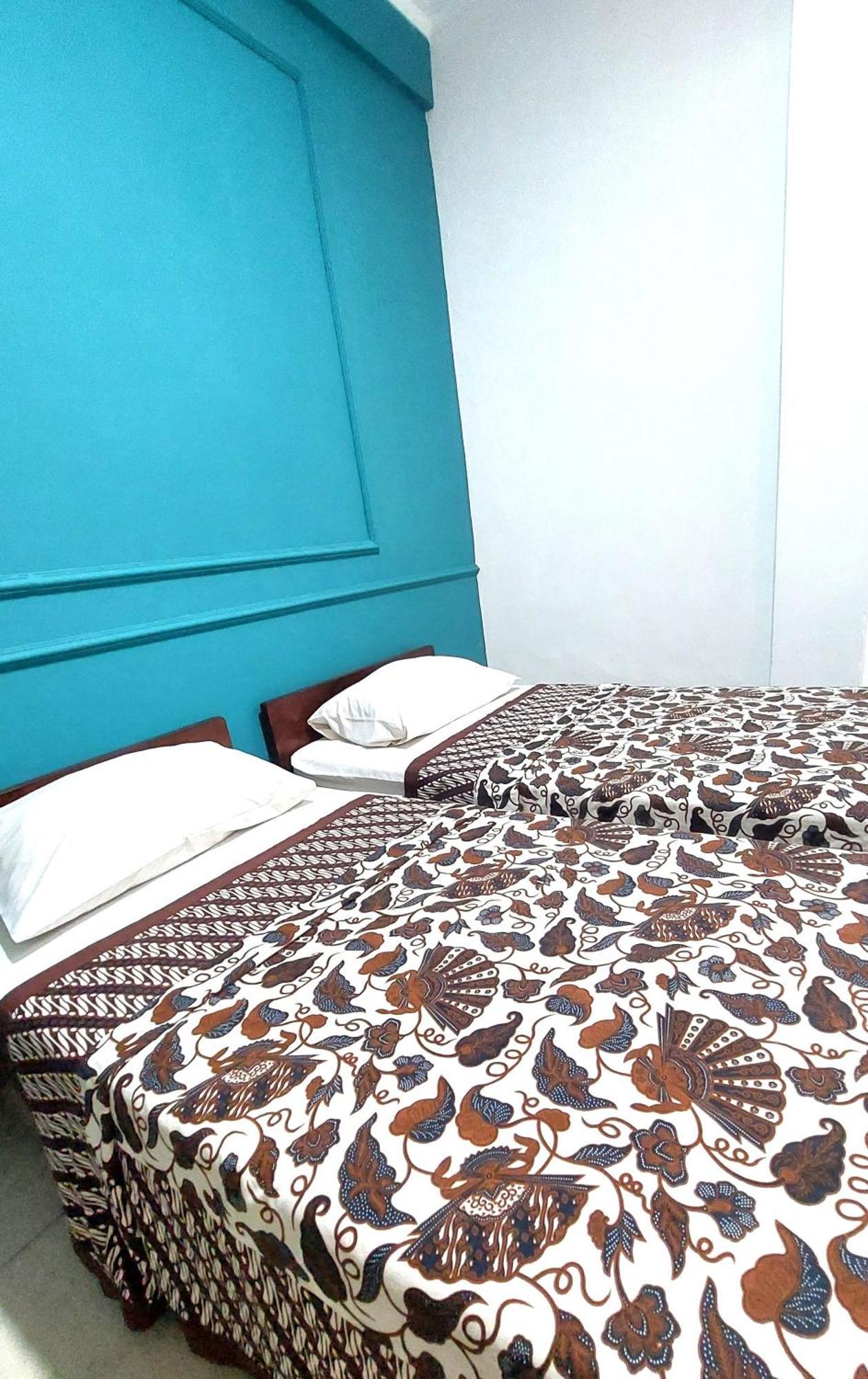 Riche Heritage Hotel Malang Buitenkant foto